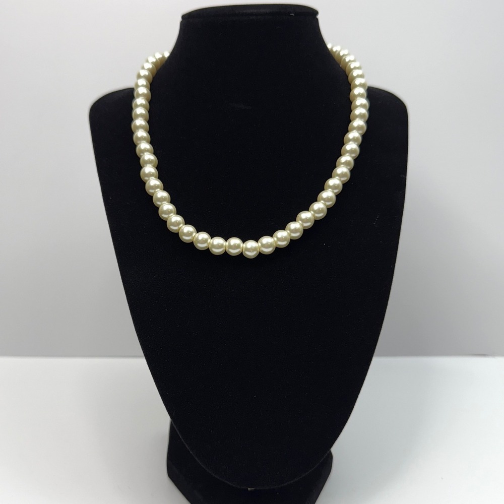 Faux Glass Pearl Collar Necklace Elegant Cream Classic Wedding Jewelry 8 in L